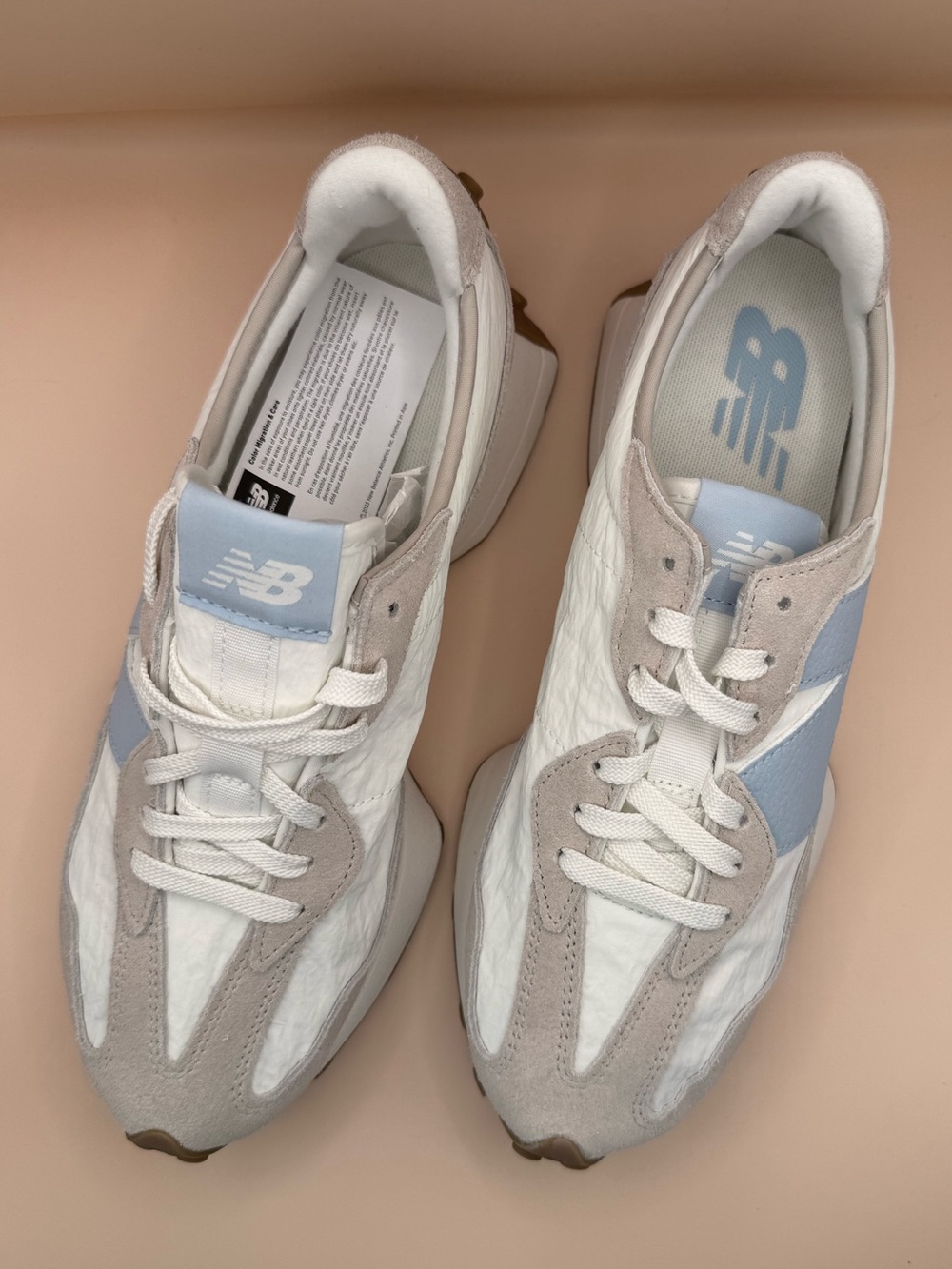 New Balance 327 Sneakers Tan Cream Light Blue WS327FTA Size 9.5 NEW